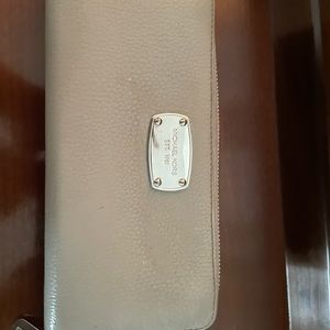 Michael Kors wristlet wallet